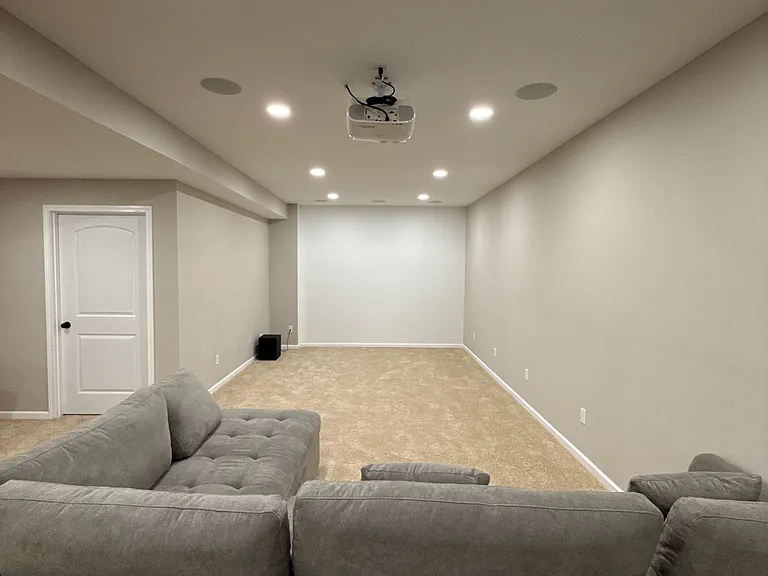 9398 Dewitt Dr — Photo 23