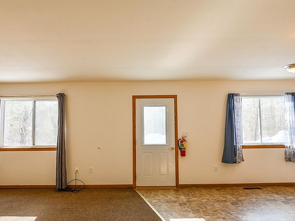 3rd image of 4567-69 Jamie Ct