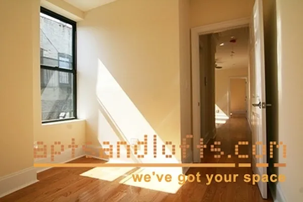 Rented by aptsandlofts.com | media 13