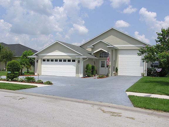 front looking north west