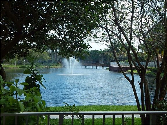 Lakeview from Balcony