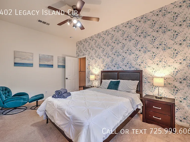 2402 Legacy Island Cir — Photo 18