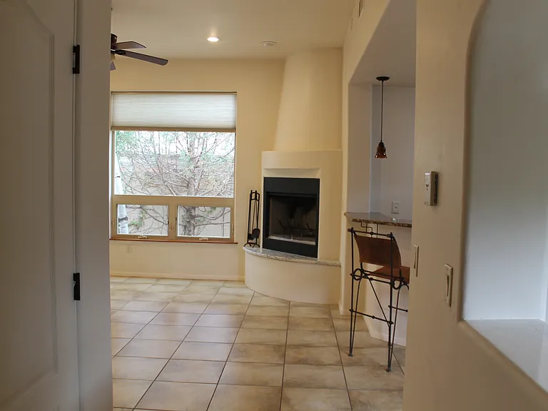713 Calle Beatrice — Photo 4