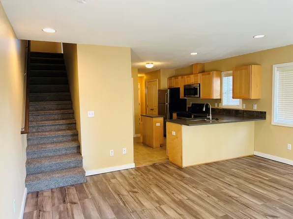 10461 NE 5th Cir, Vancouver, WA 98664