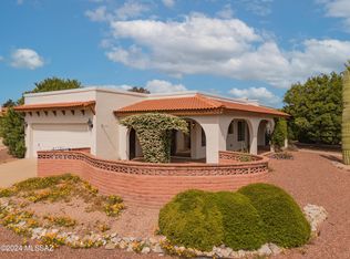 999 N Avenida Cabeza De Elefante, Green Valley, AZ 85614