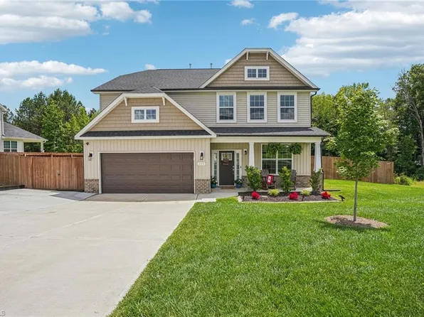 673 Mahogany Dr, Thomasville, NC 27360