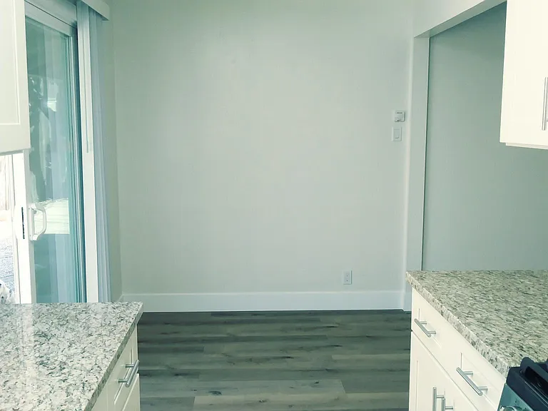 148 Walker Dr — Photo 5