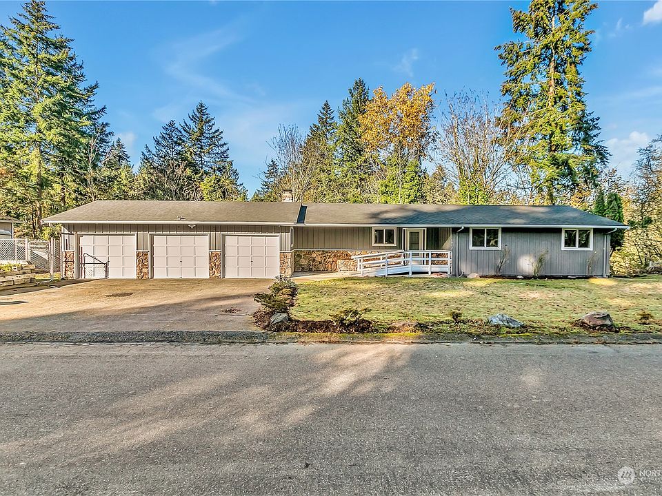 1st image of 6012 41st Ave E