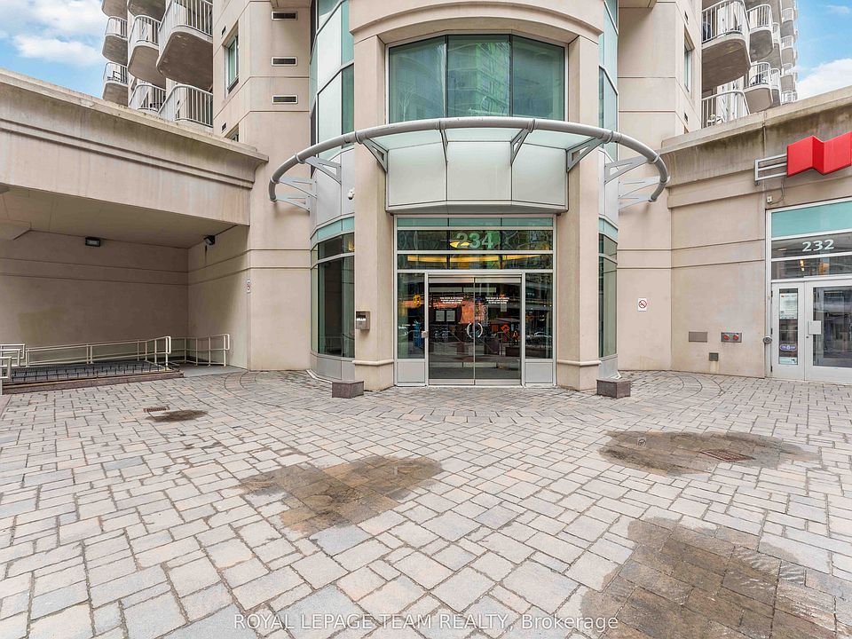 1st image of 234 Rideau St #1210