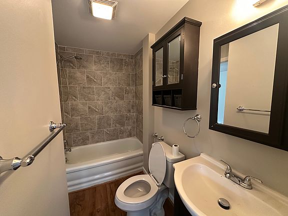 2nd image of 407 W High St
