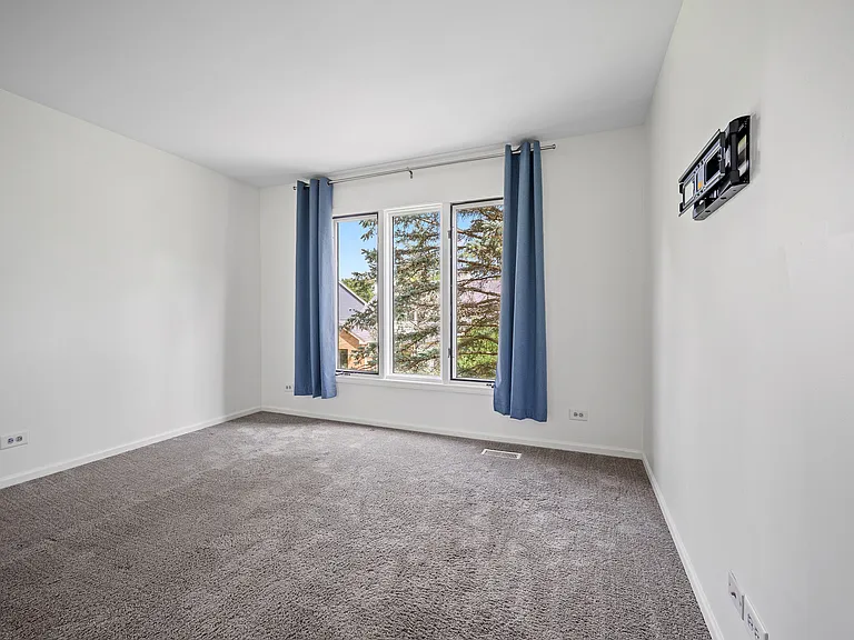 720 Caliente Ct #720 — Photo 13
