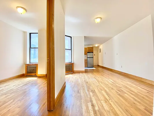 Rented by Oxford Property Group | media 18