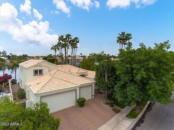 5th image of 1211 N REGATTA Drive