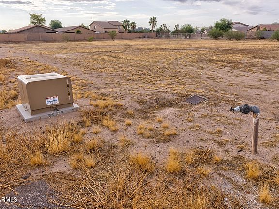 3rd image of 25789 W Northern Lights Way Buckeye Az #85326