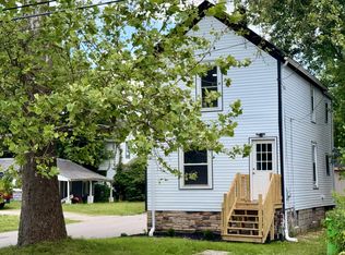 62 21st St NW, Barberton, OH 44203
