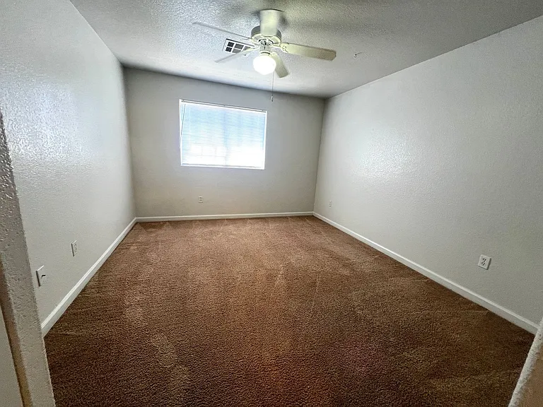 4730 E Craig Rd #2104 — Photo 9