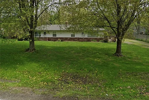 473 Deidrick Rd Photo 1