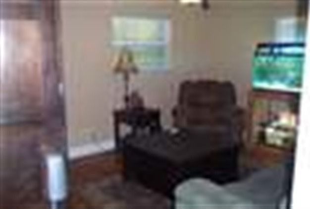 2nd image of 3862 Kinard Ave