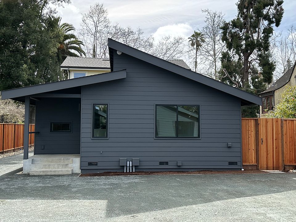 1st image of 1151 University Ave #1153