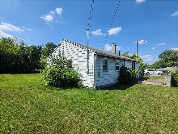 3rd image of 17 Trotter Ct