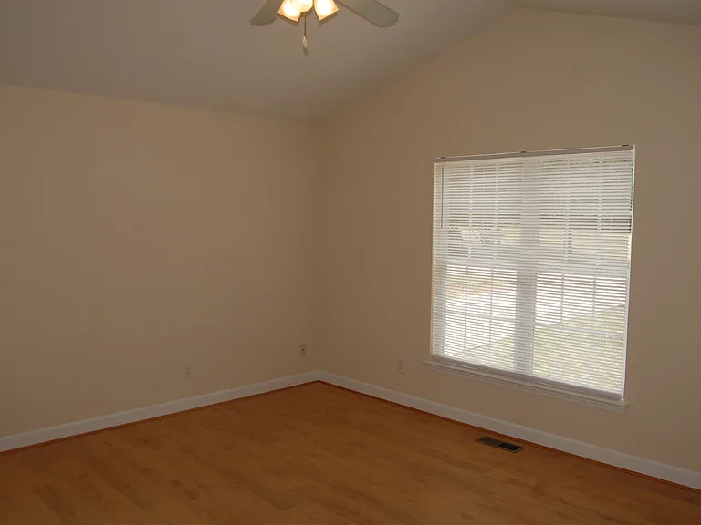 1412A Lankford St — Photo 9