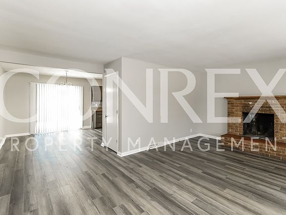 5th image of 5861 Pameleen Ct