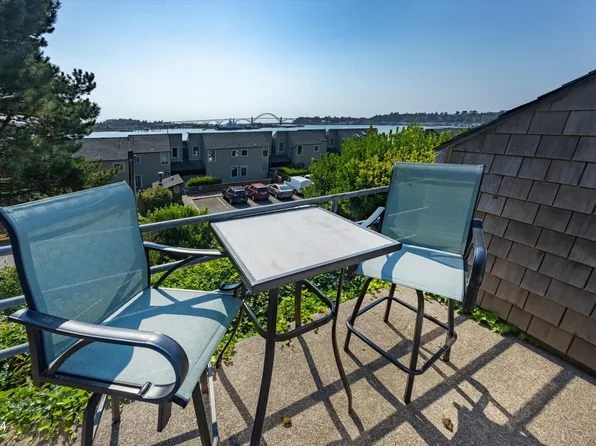 1000 SE Bay Blvd #454-455, Newport, OR 97365