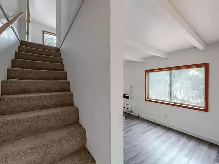 4612 Greenwood Heights Dr — Photo 12