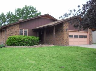 2010 Starlight Dr, Salina, KS 67401