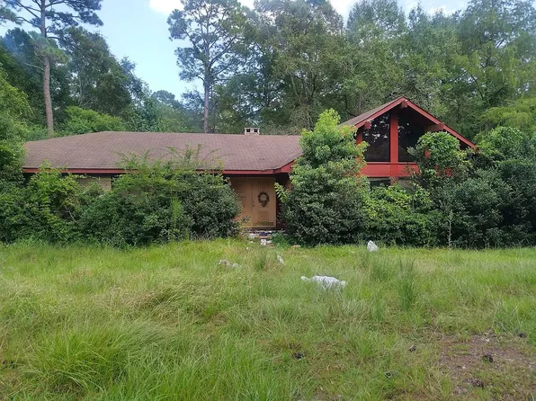 925 Walter Smith Rd, Mobile, AL 36695