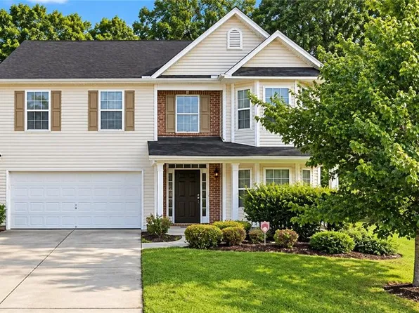 7297 Walton Hl, Fairburn, GA 30213