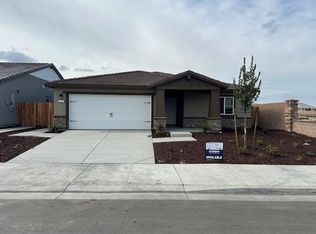 213 Moss Ranch Way, Patterson, CA 95363