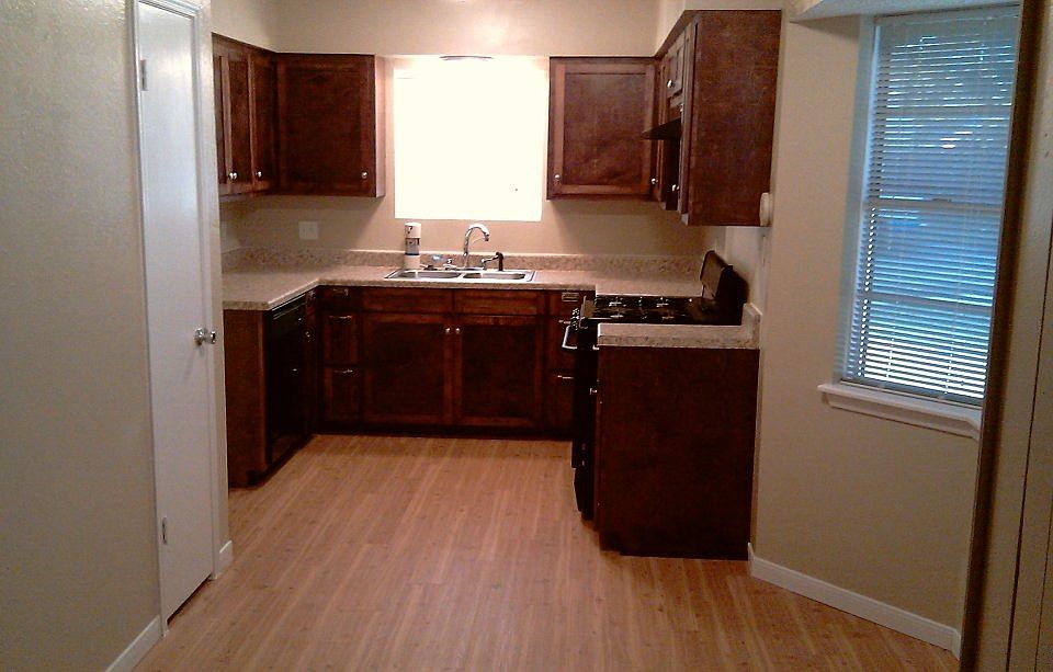 1st image of 4415 Piedmont St