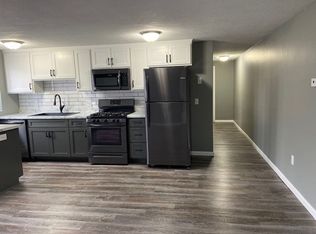 625 1st Ave NE APT 9, Osseo, MN 55369