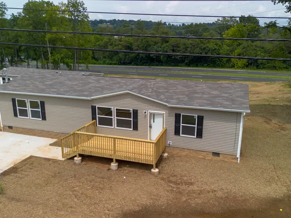 4965 Barton Springs Dr, Morristown, TN 37813