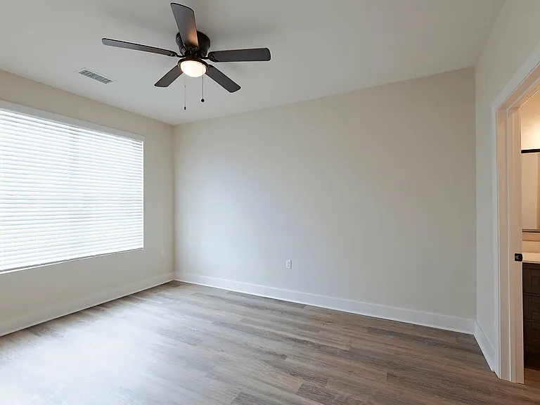 Shadow Creek West New Apartments — Photo 30