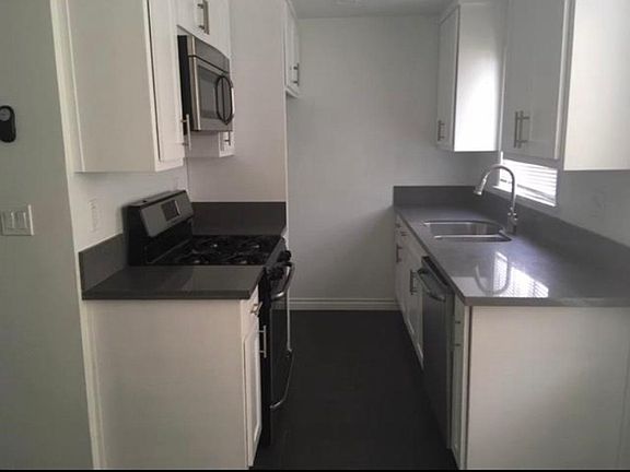 4th image of 1260 E 2nd St