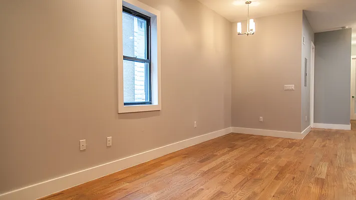 Rented by Nooklyn NYC LLC | media 7