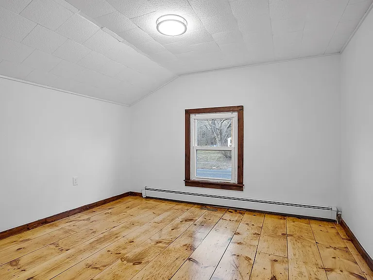 47 Railroad Ave #2 — Photo 19