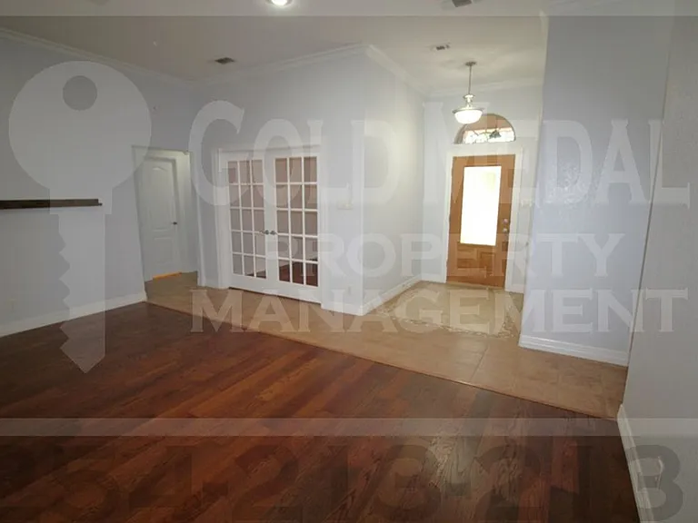 1502 Loblolly Dr — Photo 5