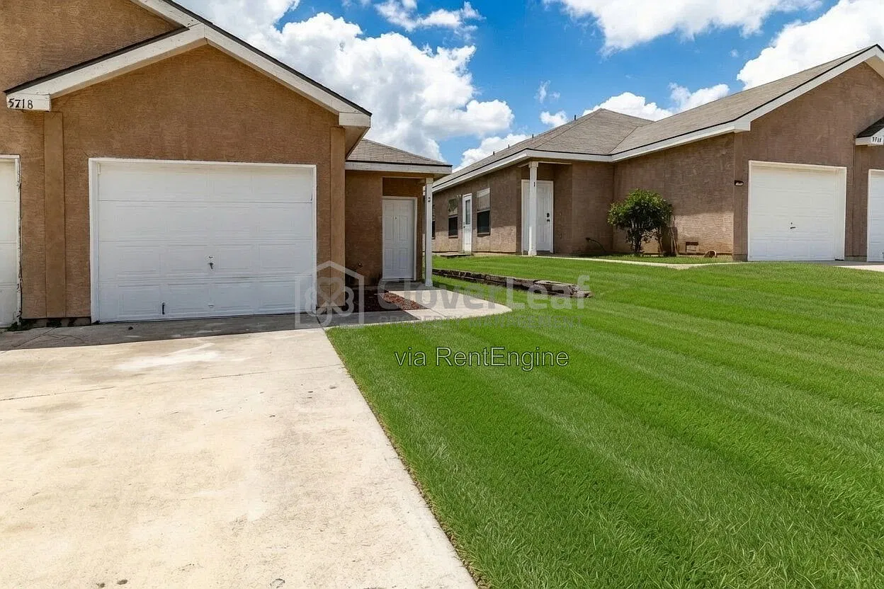 3 bed, 2.0 bath, 1219 sqft, $1,197 — Photo 3