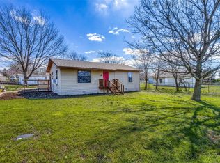 200 Beryl Ln, Blue Ridge, TX 75424