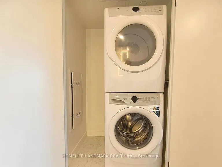 609 Sherbourne St #1805 — Photo 11