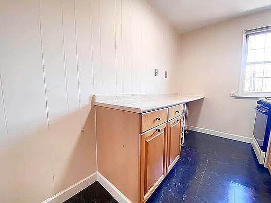 3rd image of 20-41 23rd St #3