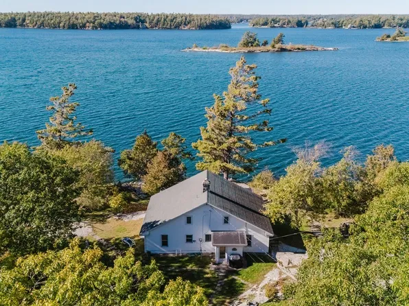 23980 Smith Rd, Alexandria Bay, NY 13607