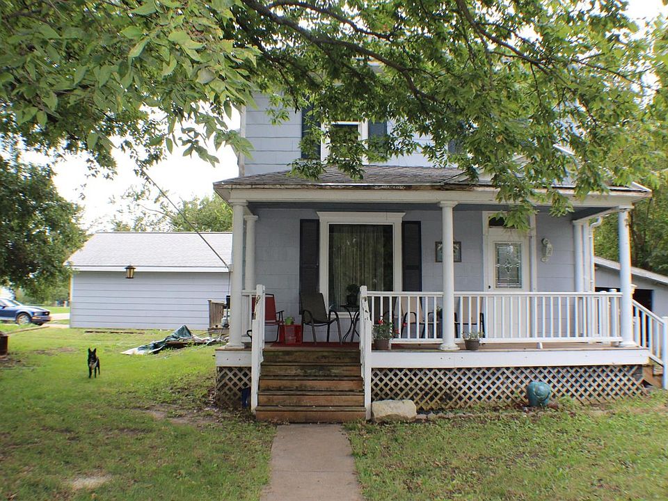 1st image of 27 Cedar St