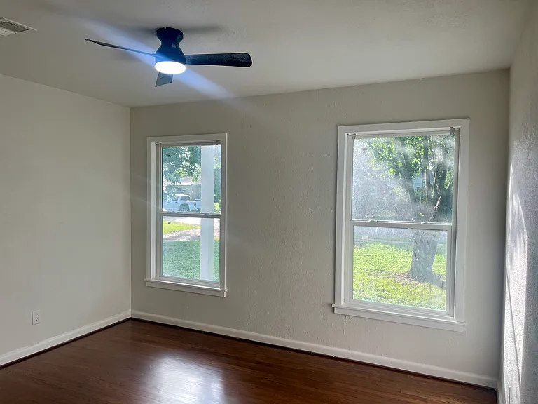 10513 Aledo Dr — Photo 14