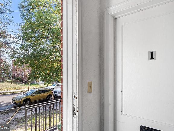 2nd image of 4034 7th St NE