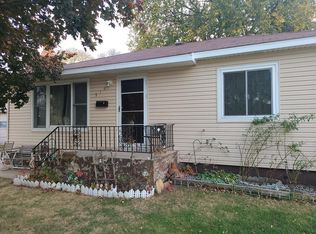 516 S Monroe St, Grand Island, NE 68801