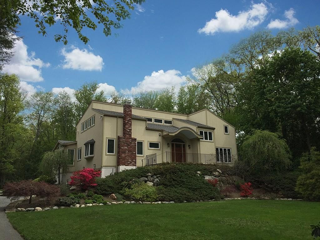 102 Byron Rd, Weston, MA 02493 Zillow